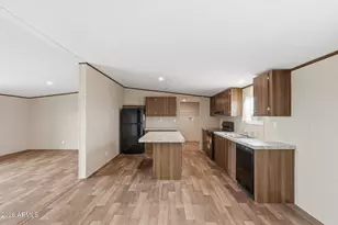 19838 E Bear Ln, Florence, AZ 85132 - Photo 4