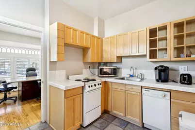 816 N 6th Avenue, Phoenix, AZ 85003 - Photo 18