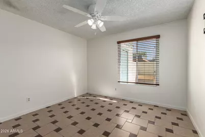 8030 N 32nd Lane, Phoenix, AZ 85051 - Photo 18