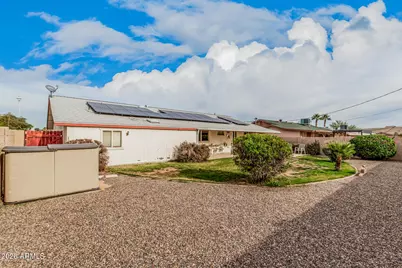 10761 W Sun City Boulevard, Sun City, AZ 85351 - Photo 24