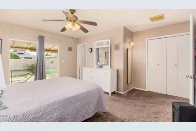 10761 W Sun City Boulevard, Sun City, AZ 85351 - Photo 14