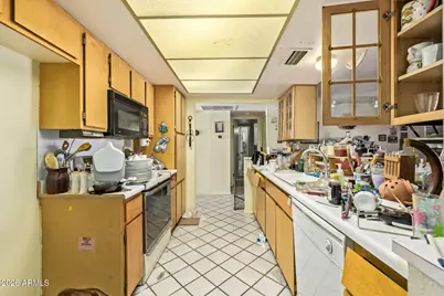 3732 W Caribbean Lane, Phoenix, AZ 85053 - Photo 14