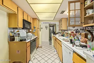 3732 W Caribbean Ln, Phoenix, AZ 85053 - Photo 14