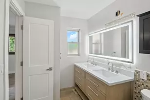 12210 N 67th St, Scottsdale, AZ 85254 - Photo 16