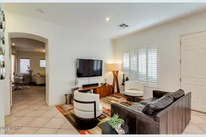 2037 W Periwinkle Way, Chandler, AZ 85248 - Photo 8