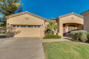 2037 W Periwinkle Way, Chandler, AZ 85248 - Photo 2
