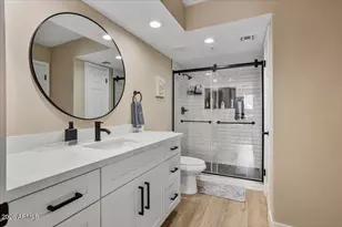 7510 E Thomas Rd, Scottsdale, AZ 85251 - Photo 14