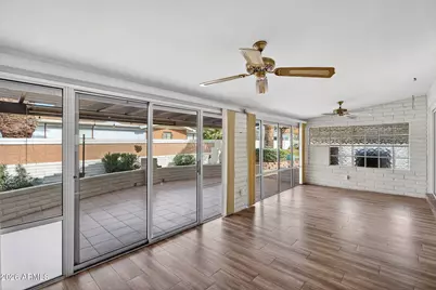 4654 E Escondido Avenue, Mesa, AZ 85206 - Photo 14