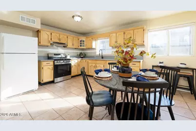 2261 W Ella Street, Mesa, AZ 85201 - Photo 2