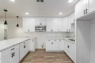 16632 N 18th Pl, Phoenix, AZ 85022 - Photo 14