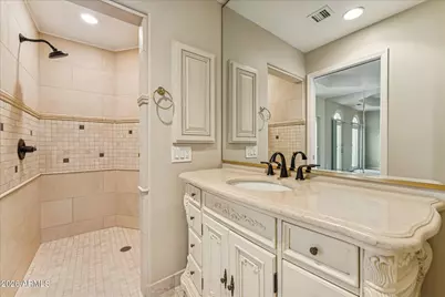 8407 E Del Camino Drive, Scottsdale, AZ 85258 - Photo 38