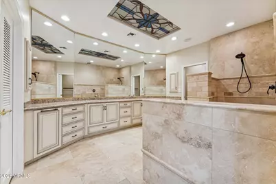 8407 E Del Camino Drive, Scottsdale, AZ 85258 - Photo 4