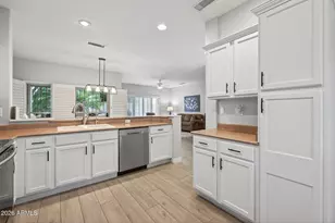 17713 N Thoroughbred Dr, Surprise, AZ 85374 - Photo 14