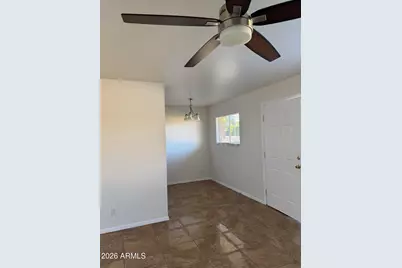 7001 E Wilshire Drive #4, Scottsdale, AZ 85257 - Photo 2