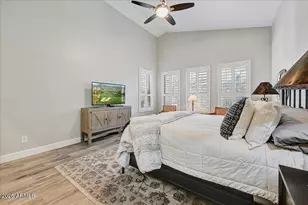 13907 E Paradise Ln, Scottsdale, AZ 85259 - Photo 16