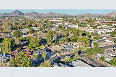 2444 E Flower Street, Phoenix, AZ 85016 - Photo 40