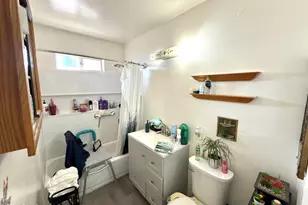 2611 W Osborn Rd, Phoenix, AZ 85017 - Photo 16