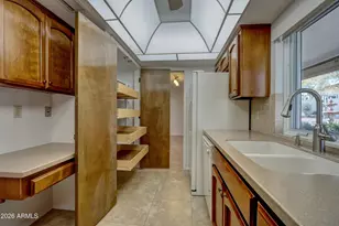 9413 S 47th St, Phoenix, AZ 85044 - Photo 8