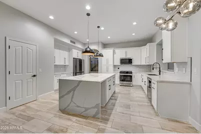 4564 E Chisum Trail, Phoenix, AZ 85050 - Photo 8