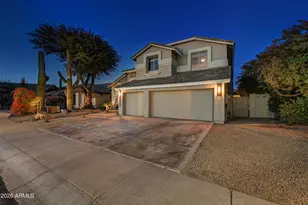 4564 E Chisum Trail, Phoenix, AZ 85050 - Photo 2