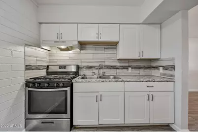 1744 W Glendale Avenue #10, Phoenix, AZ 85021 - Photo 8