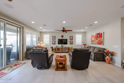 18086 W Cedarwood Lane, Goodyear, AZ 85338 - Photo 14