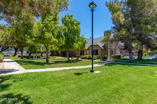 4843 E Corral Rd, Phoenix, AZ 85044 - Photo 34