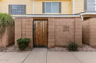 4843 E Corral Rd, Phoenix, AZ 85044 - Photo 24