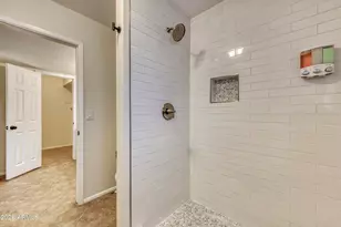 301 E Muriel Dr, Phoenix, AZ 85022 - Photo 22