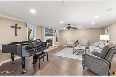 4945 E Cheery Lynn Road, Phoenix, AZ 85018 - Photo 12