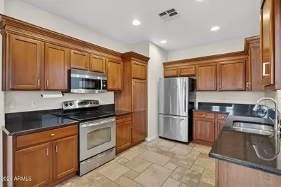 25919 N 54th Avenue, Phoenix, AZ 85083 - Photo 10