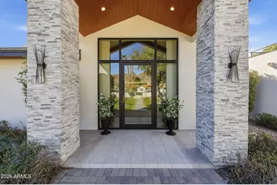 5633 E Lafayette Boulevard, Phoenix, AZ 85018 - Photo 8