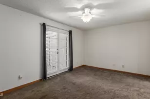 16402 N 31st St, Phoenix, AZ 85032 - Photo 8