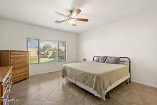 9964 W Patrick Ln, Peoria, AZ 85383 - Photo 14