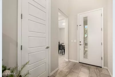 767 W Browning Place, Chandler, AZ 85286 - Photo 4