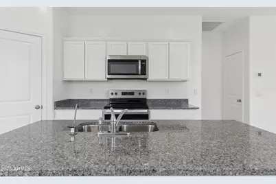 1333 W Shannon Way, Coolidge, AZ 85128 - Photo 4