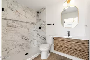 2437 E Tamarisk Ave, Phoenix, AZ 85040 - Photo 20