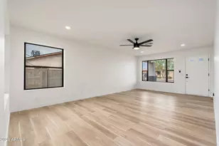 2437 E Tamarisk Ave, Phoenix, AZ 85040 - Photo 8