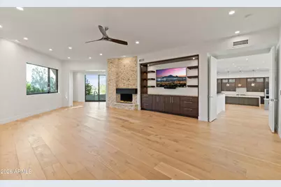 5724 N Echo Canyon Drive, Phoenix, AZ 85018 - Photo 12