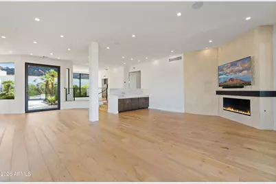 5724 N Echo Canyon Drive, Phoenix, AZ 85018 - Photo 6