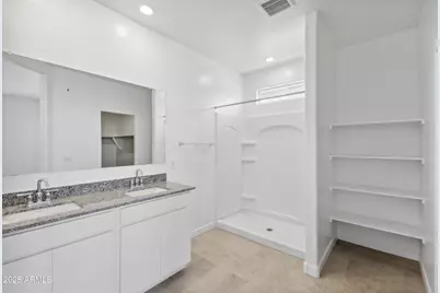 572 N 14th Drive, Coolidge, AZ 85128 - Photo 8