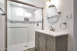 224 W Glenrosa Ave, Phoenix, AZ 85013 - Photo 26