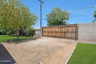 224 W Glenrosa Ave, Phoenix, AZ 85013 - Photo 34