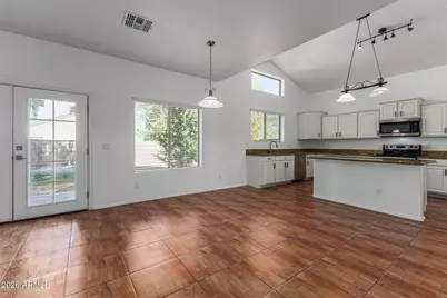 4629 N 111th Lane, Phoenix, AZ 85037 - Photo 16