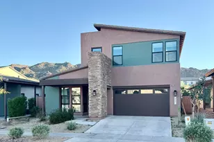 821 E Monte Wy, Phoenix, AZ 85042 - Photo 1