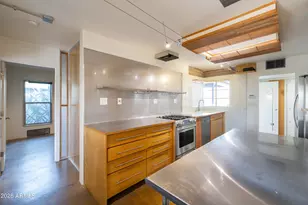 867 E Windsor Ave, Phoenix, AZ 85006 - Photo 22