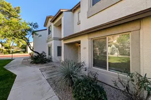 4114 E Union Hills Dr, Phoenix, AZ 85050 - Photo 2