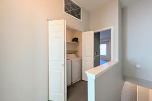 4114 E Union Hills Dr, Phoenix, AZ 85050 - Photo 18