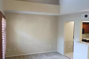 16825 N 14th St, Phoenix, AZ 85022 - Photo 8