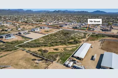 351Xx N 7th Street #-, Phoenix, AZ 85086 - Photo 1